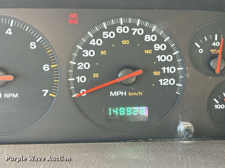 image for item EN4555 2000 Jeep Grand Cherokee Limited SUV