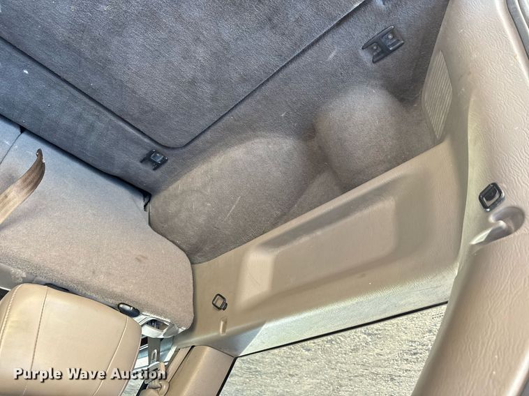 image for item EN4555 2000 Jeep Grand Cherokee Limited SUV