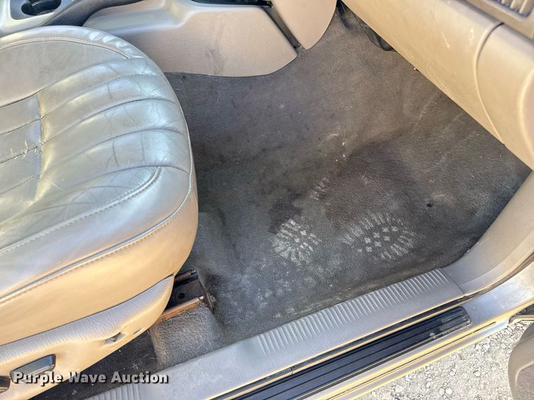 image for item EN4555 2000 Jeep Grand Cherokee Limited SUV