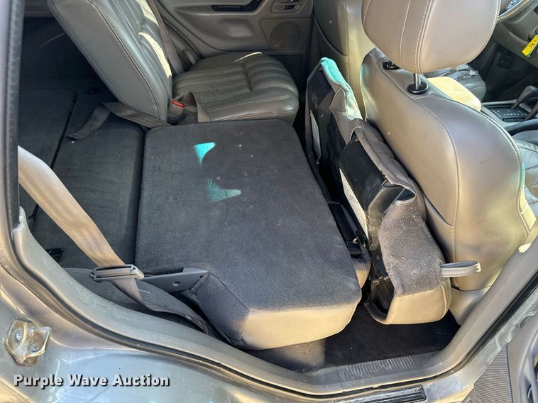 image for item EN4555 2000 Jeep Grand Cherokee Limited SUV