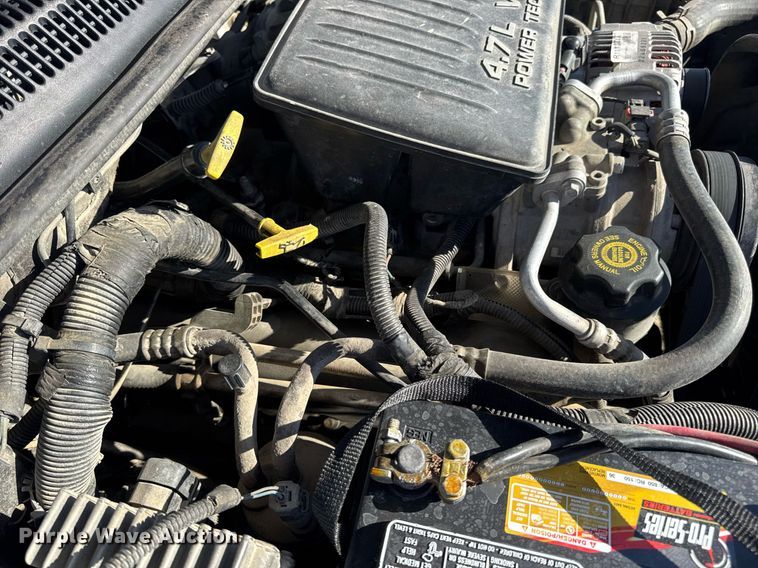 image for item EN4555 2000 Jeep Grand Cherokee Limited SUV