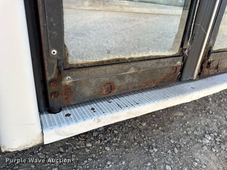 image for item EN4556 1997 Ford E450 Super Duty shuttle bus