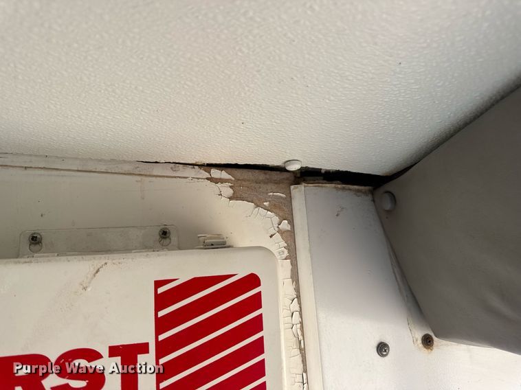 image for item EN4556 1997 Ford E450 Super Duty shuttle bus