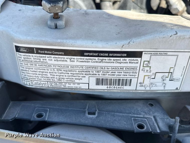 image for item EN4556 1997 Ford E450 Super Duty shuttle bus