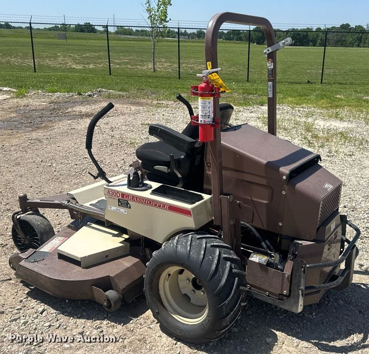 image for item EN4562 Grasshopper 430D ZTR lawn mower
