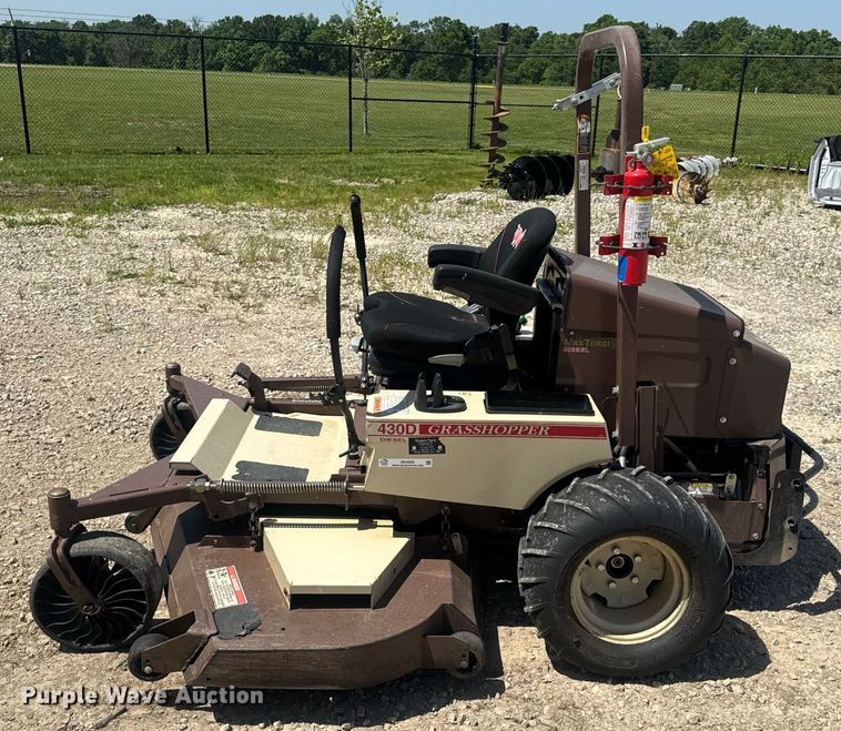 image for item EN4562 Grasshopper 430D ZTR lawn mower