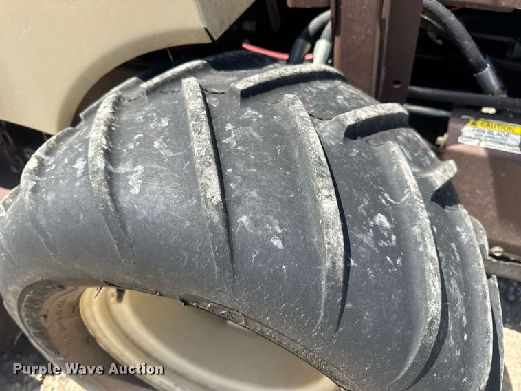 image for item EN4562 Grasshopper 430D ZTR lawn mower