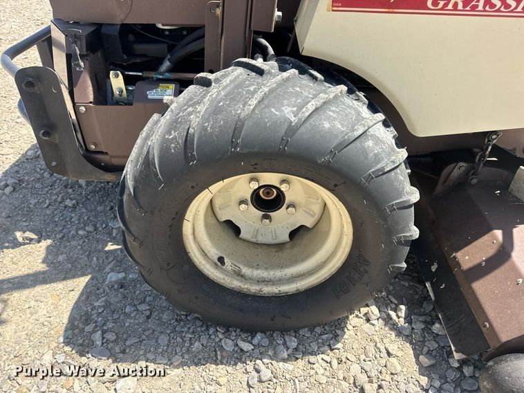 image for item EN4562 Grasshopper 430D ZTR lawn mower