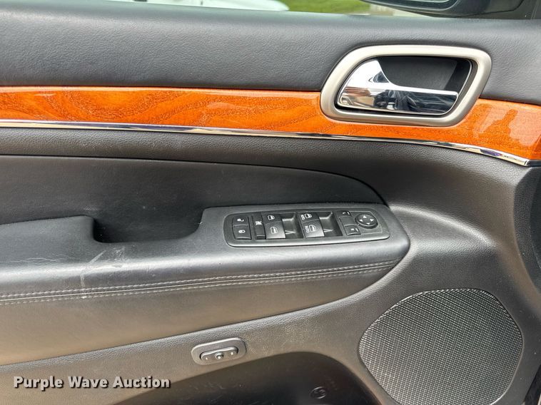 image for item EN4563 2012 Jeep Grand Cherokee SUV