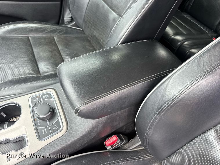 image for item EN4563 2012 Jeep Grand Cherokee SUV