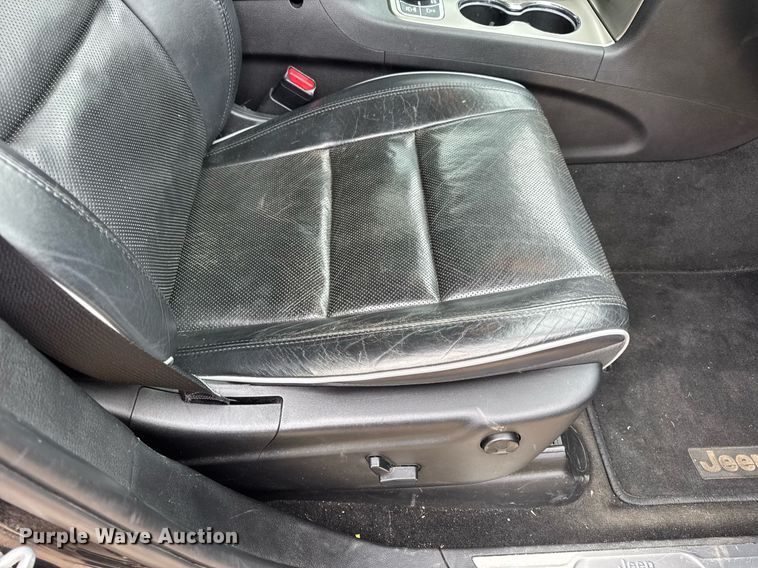 image for item EN4563 2012 Jeep Grand Cherokee SUV