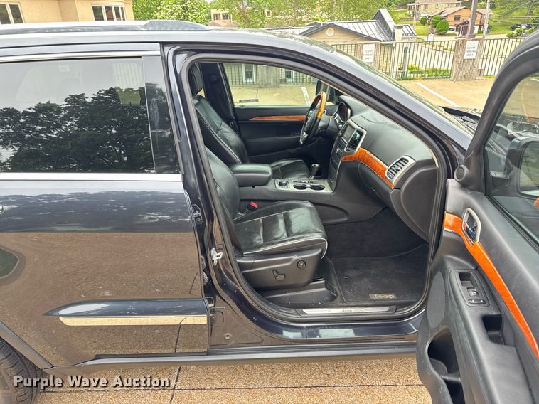 image for item EN4563 2012 Jeep Grand Cherokee SUV