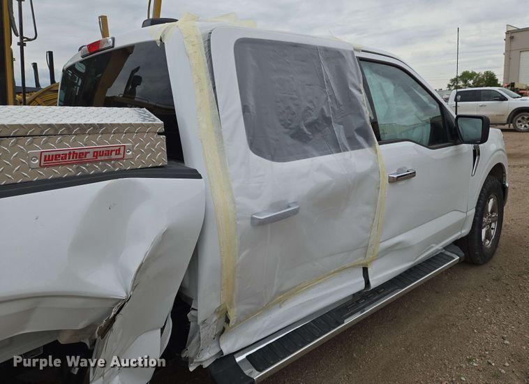 image for item EO0780 2025 Ford F150 XLT SuperCrew pickup truck