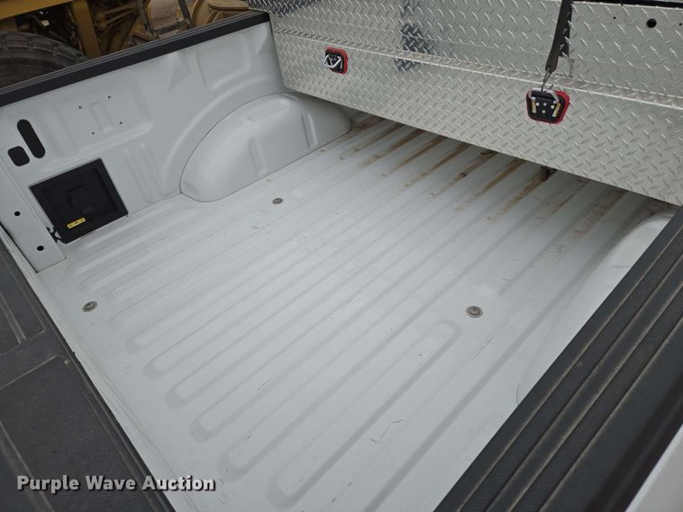 image for item EO0780 2025 Ford F150 XLT SuperCrew pickup truck