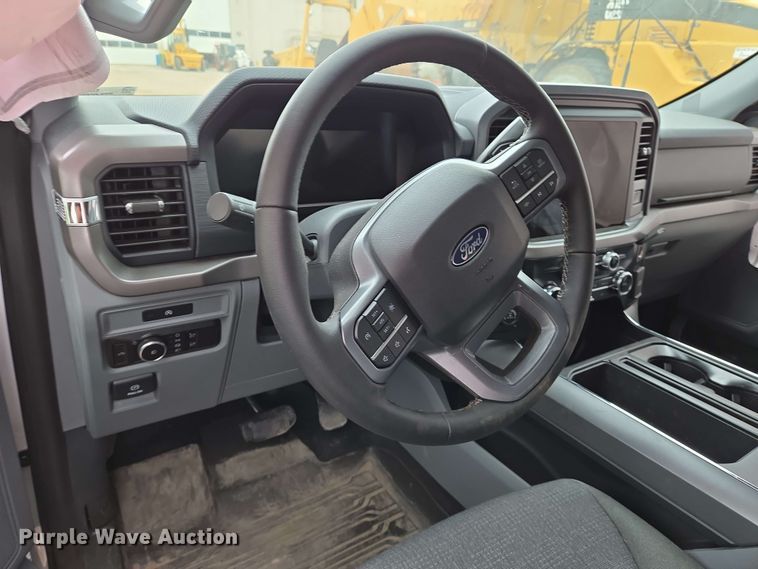 image for item EO0780 2025 Ford F150 XLT SuperCrew pickup truck