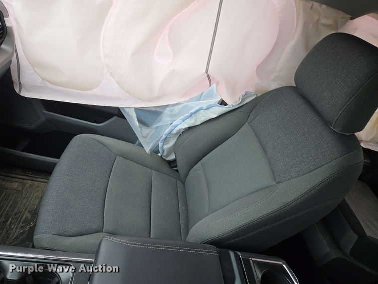 image for item EO0780 2025 Ford F150 XLT SuperCrew pickup truck