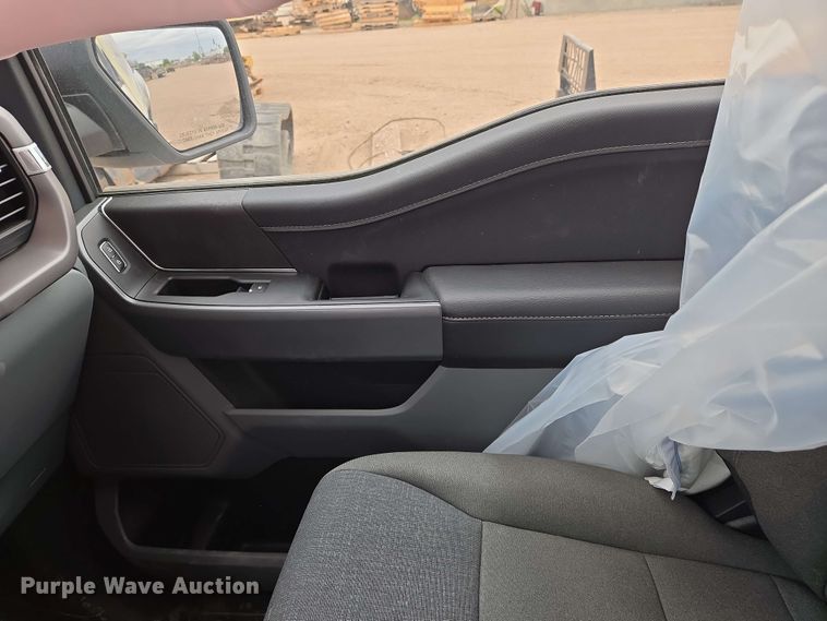 image for item EO0780 2025 Ford F150 XLT SuperCrew pickup truck