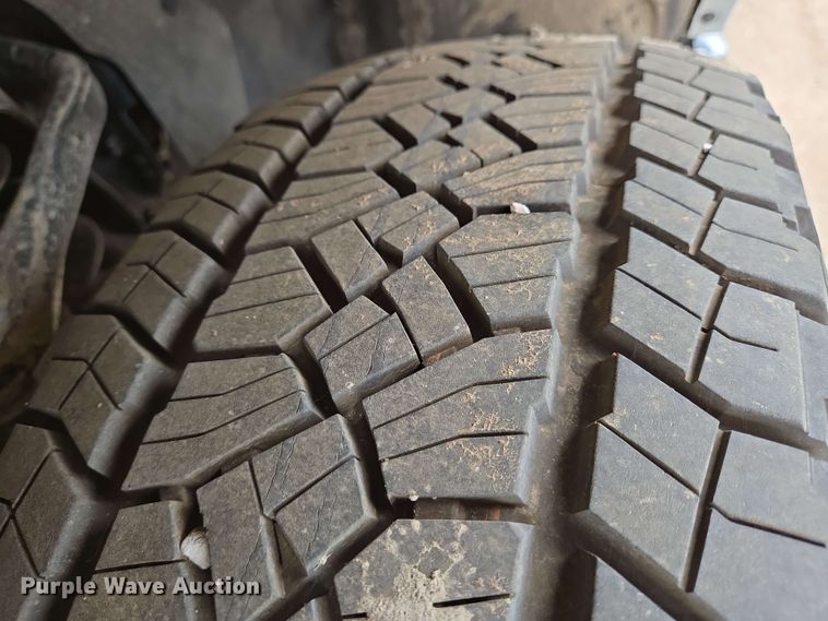 image for item EO0780 2025 Ford F150 XLT SuperCrew pickup truck