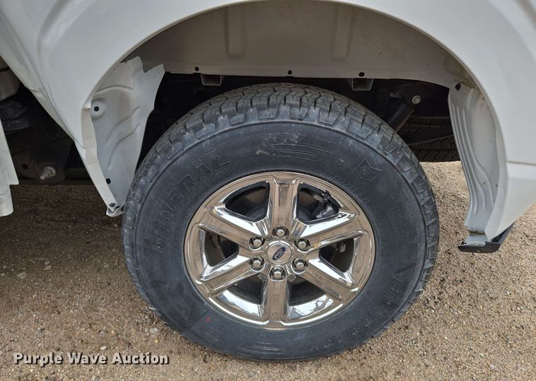 image for item EO0780 2025 Ford F150 XLT SuperCrew pickup truck