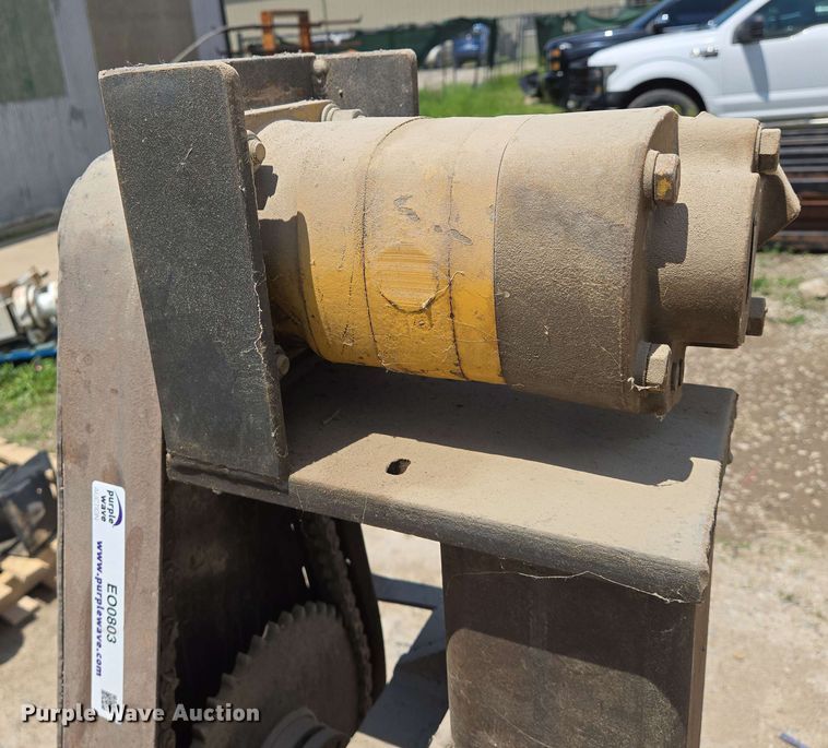 image for item EO0792 Engine stand