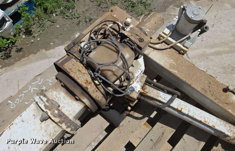 image for item EO0793 (2) Liftmoore truck mounted cranes 