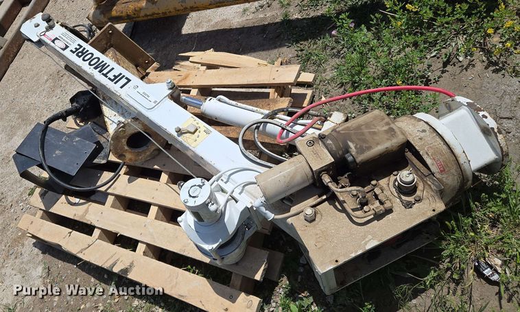 image for item EO0794 (2) Liftmoore truck mounted cranes