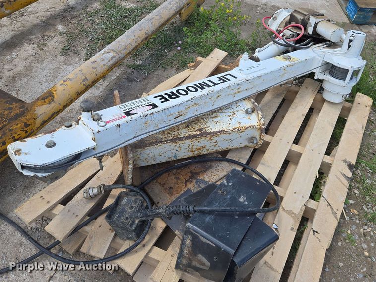 image for item EO0794 (2) Liftmoore truck mounted cranes