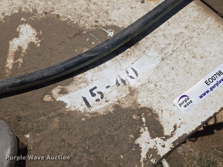 image for item EO0798 Tradesman tank 