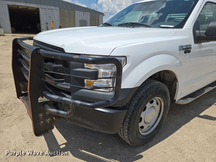 image for item EO0800 2016 Ford F150 SuperCab pickup truck