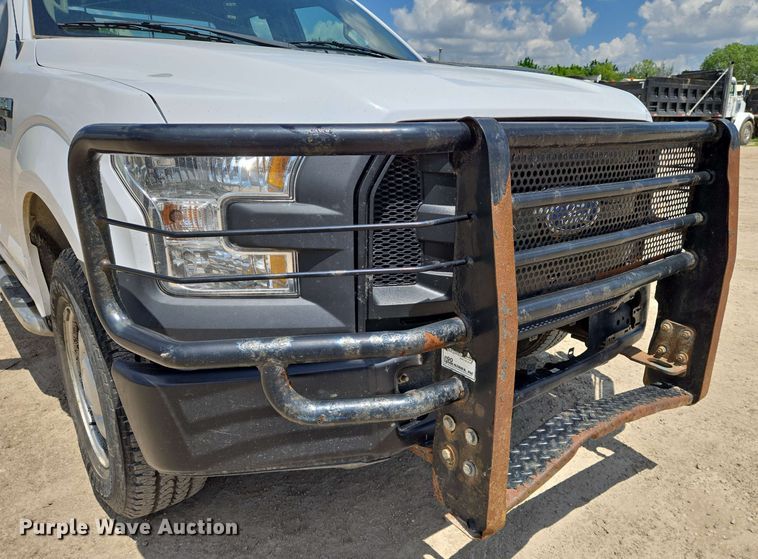 image for item EO0800 2016 Ford F150 SuperCab pickup truck