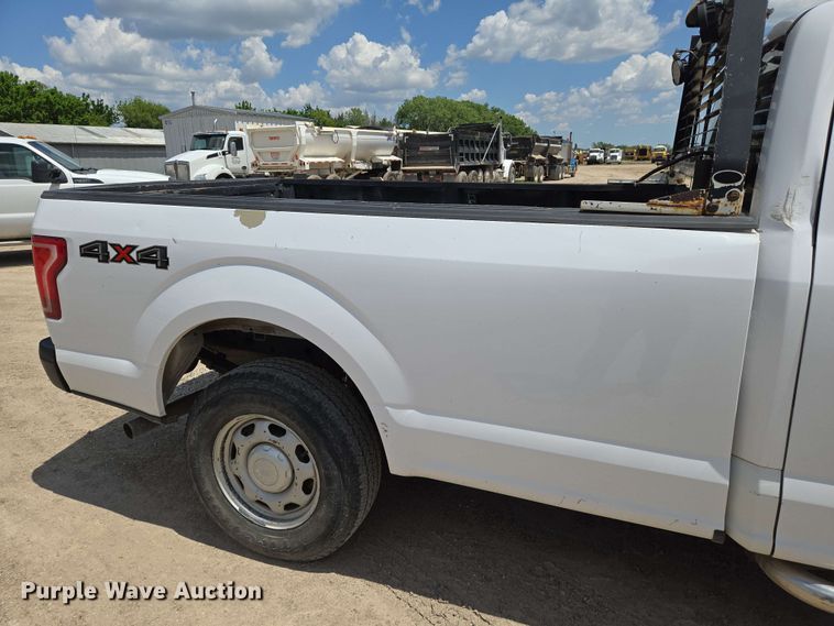 image for item EO0800 2016 Ford F150 SuperCab pickup truck