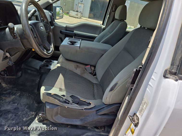 image for item EO0800 2016 Ford F150 SuperCab pickup truck