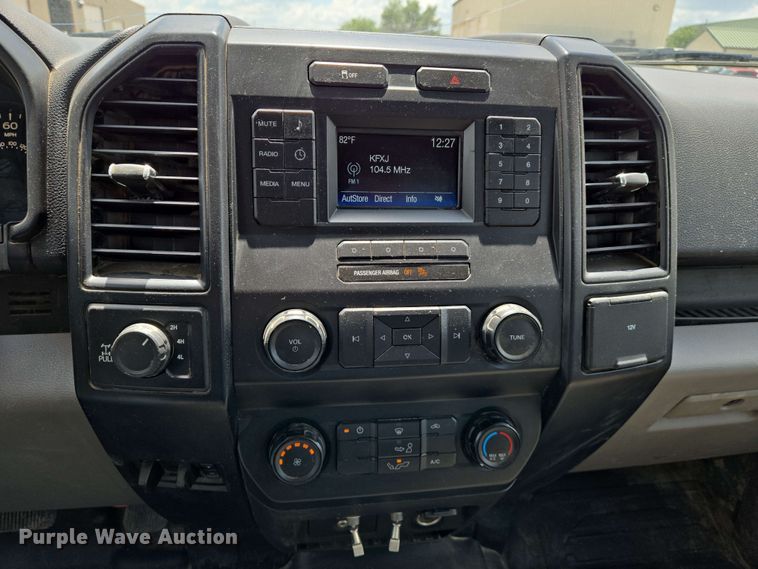 image for item EO0800 2016 Ford F150 SuperCab pickup truck