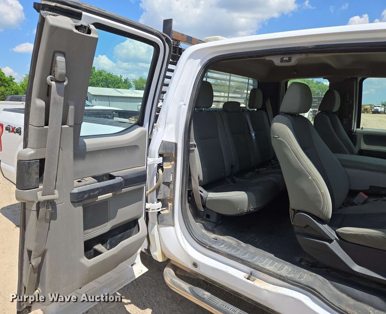 image for item EO0800 2016 Ford F150 SuperCab pickup truck