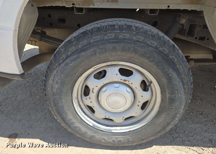 image for item EO0800 2016 Ford F150 SuperCab pickup truck