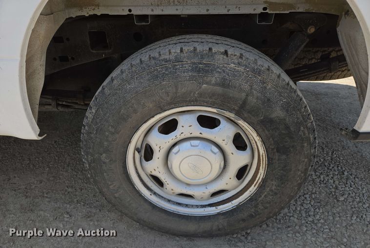 image for item EO0800 2016 Ford F150 SuperCab pickup truck