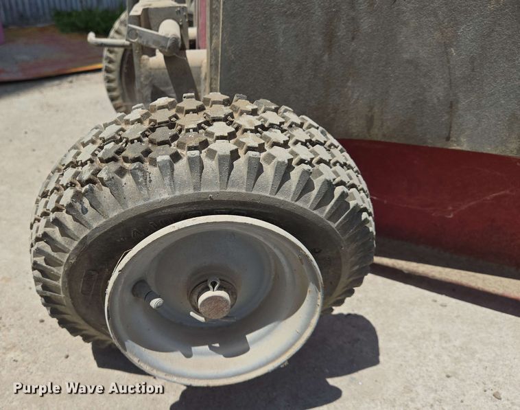 image for item EO0805 Gray TNT-550 air lift