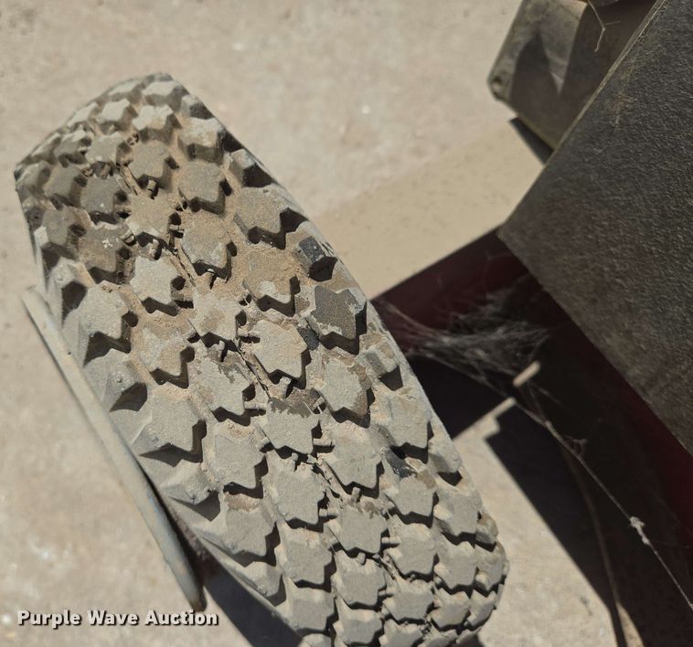 image for item EO0805 Gray TNT-550 air lift