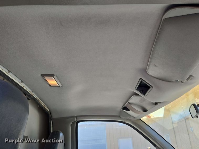 image for item EO0810 1997 Chevrolet  Express G3500 delivery van