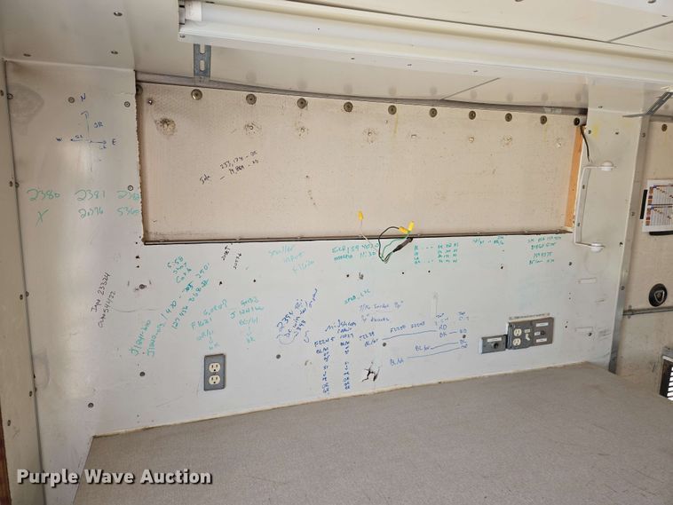 image for item EO0810 1997 Chevrolet  Express G3500 delivery van