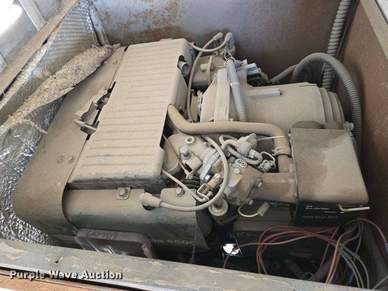 image for item EO0810 1997 Chevrolet  Express G3500 delivery van