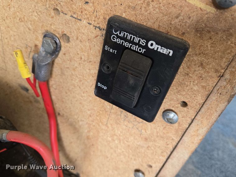 image for item EO0810 1997 Chevrolet  Express G3500 delivery van