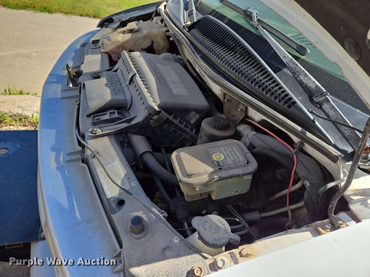 image for item EO0810 1997 Chevrolet  Express G3500 delivery van