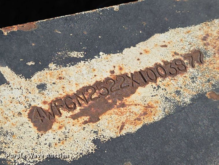 image for item EO0823 1999 Friesen Welding equipment trailer