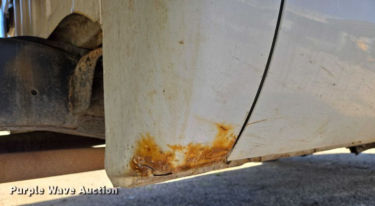 image for item EO0824 2008 Ford F550 Super Duty XL Crew Cab dump truck