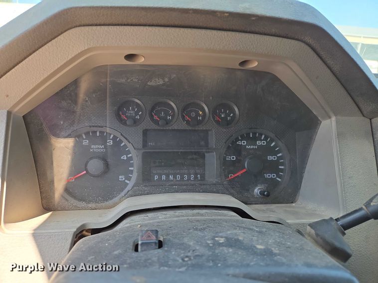 image for item EO0824 2008 Ford F550 Super Duty XL Crew Cab dump truck