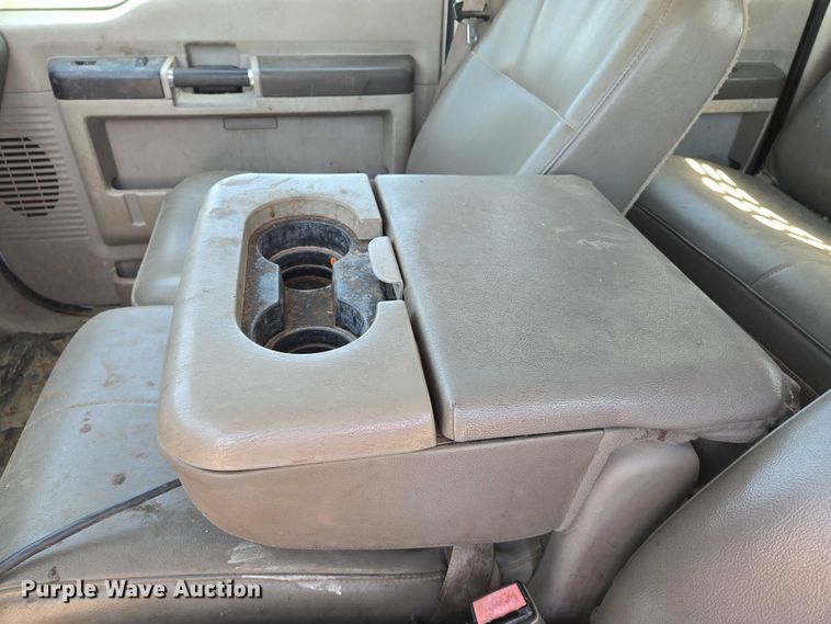 image for item EO0824 2008 Ford F550 Super Duty XL Crew Cab dump truck