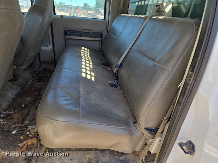 image for item EO0824 2008 Ford F550 Super Duty XL Crew Cab dump truck