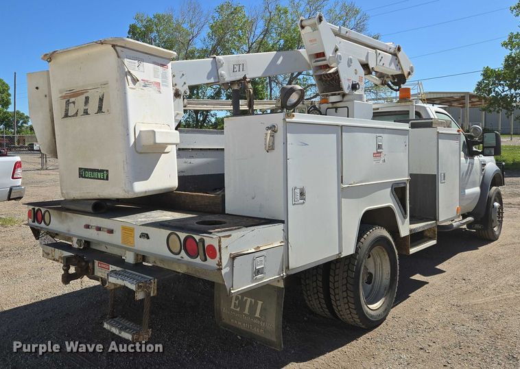 image for item EO0825 2009 Ford F550 Super Duty XL bucket truck