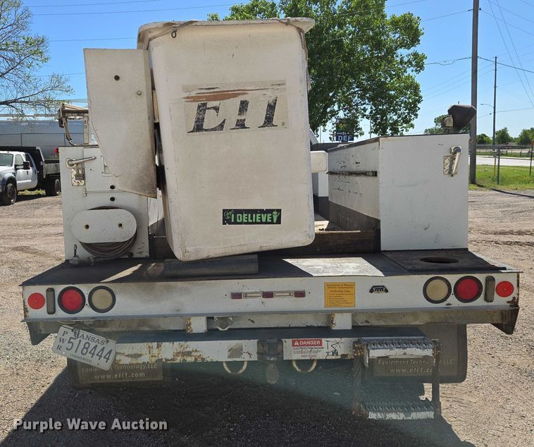 image for item EO0825 2009 Ford F550 Super Duty XL bucket truck